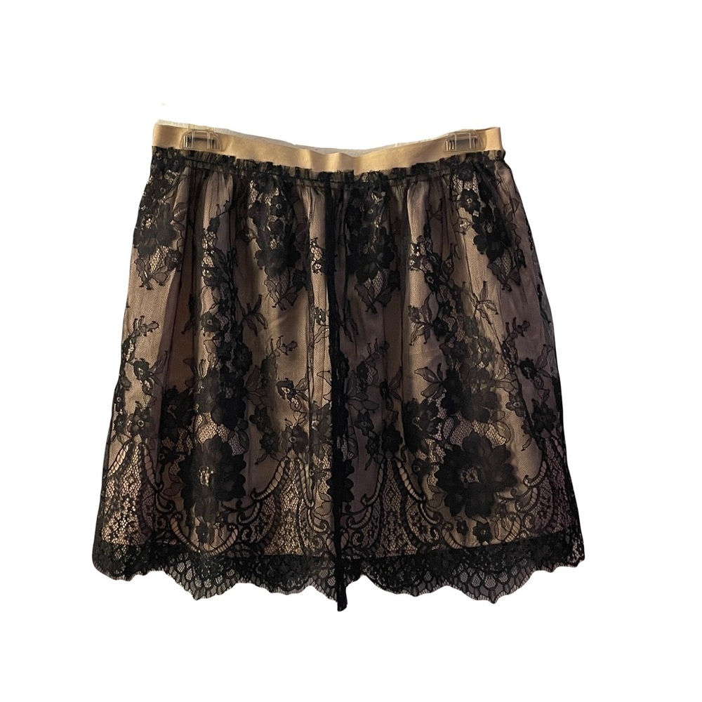 Zara Woman Small Mini Skirt Black Lace w/ Beige Lining